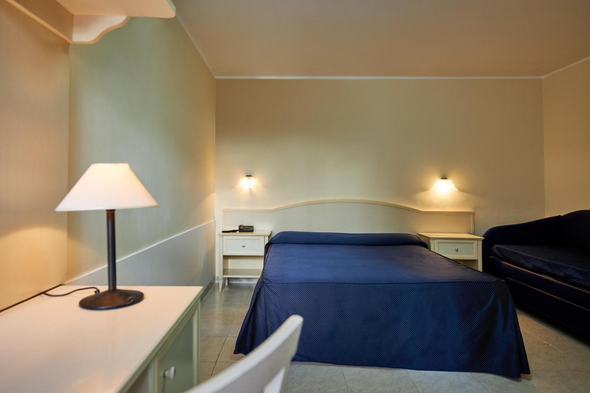 Hotel La Sorgente Hs Πέστουμ Εξωτερικό φωτογραφία